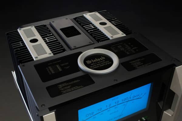 McIntosh MC1.25KW 1-Channel Solid State Power Amplifier - Image 3