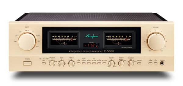 Accuphase E 3000 Integrated Amplifier front