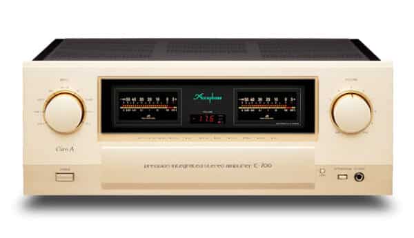 Accuphase E 700 Class A Integrated Amplifier front