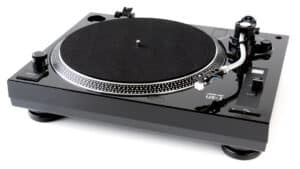 Music Hall US 1 Turntable with built in Phono Pre