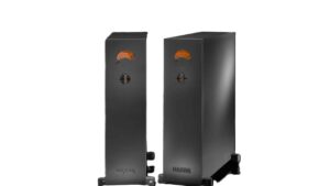 Nagra HD Amp, pair of Mono blocks