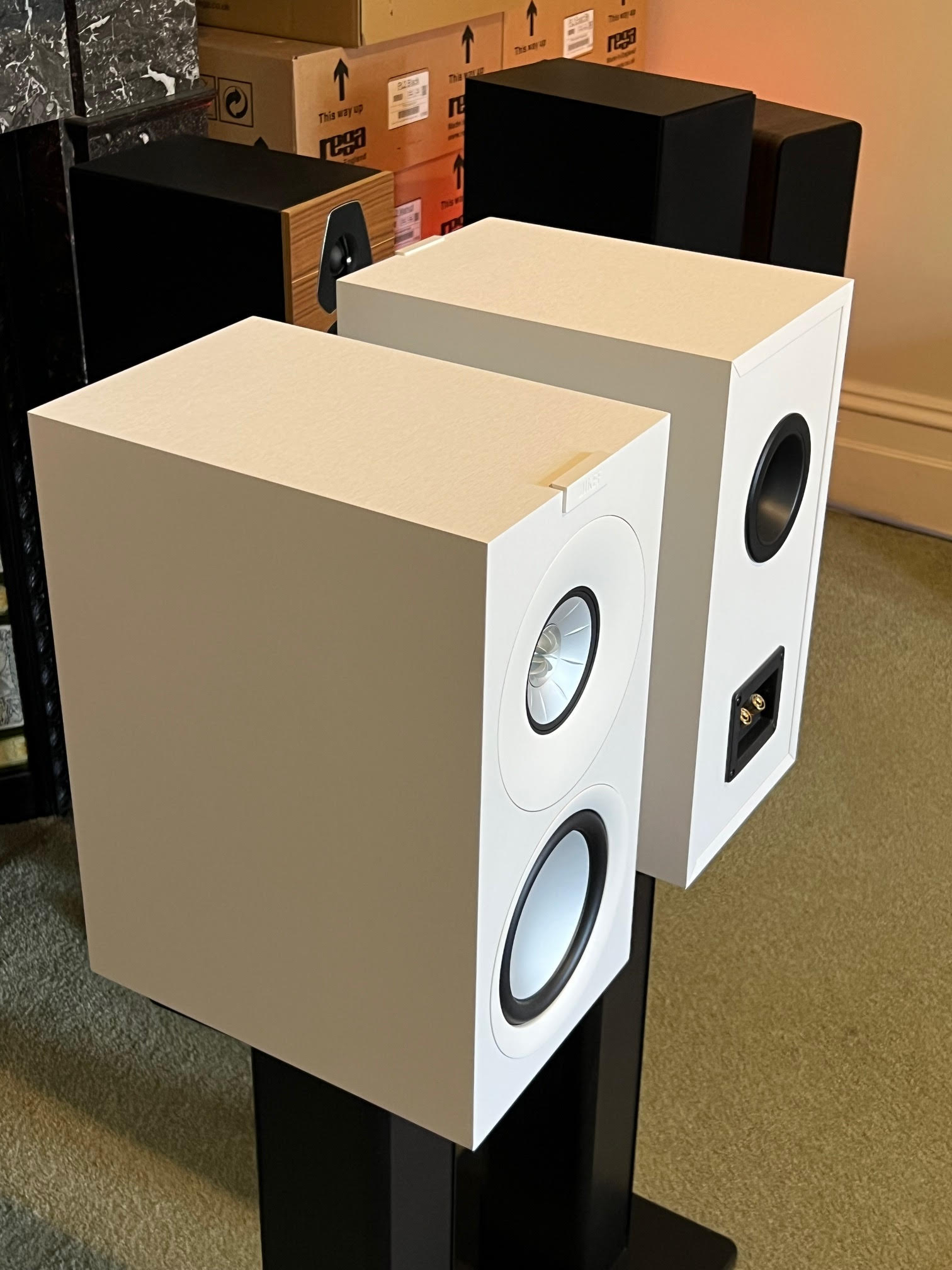 kef meta bookshelf speakers hifi guru adelaide australia