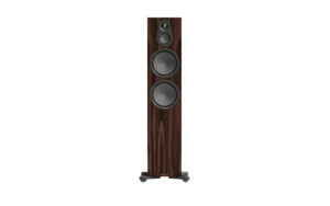 MA SILVER 8G 500 WALNUT FRONT